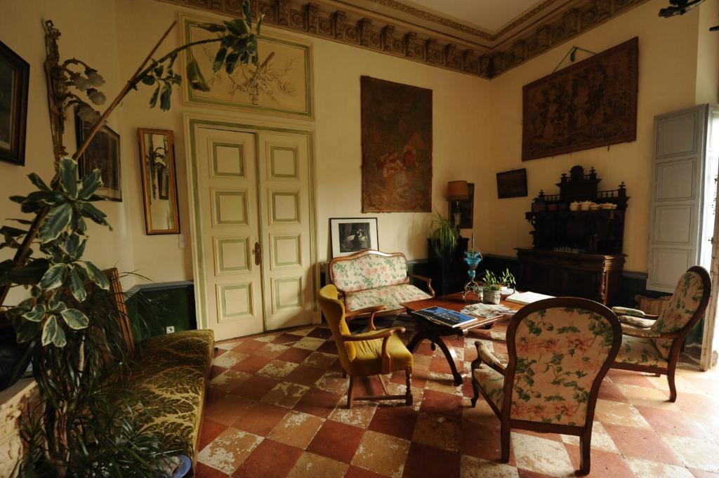 圣叙尔皮斯城堡住宿加早餐旅馆 La Sauvetat-sur-Lède 外观 照片